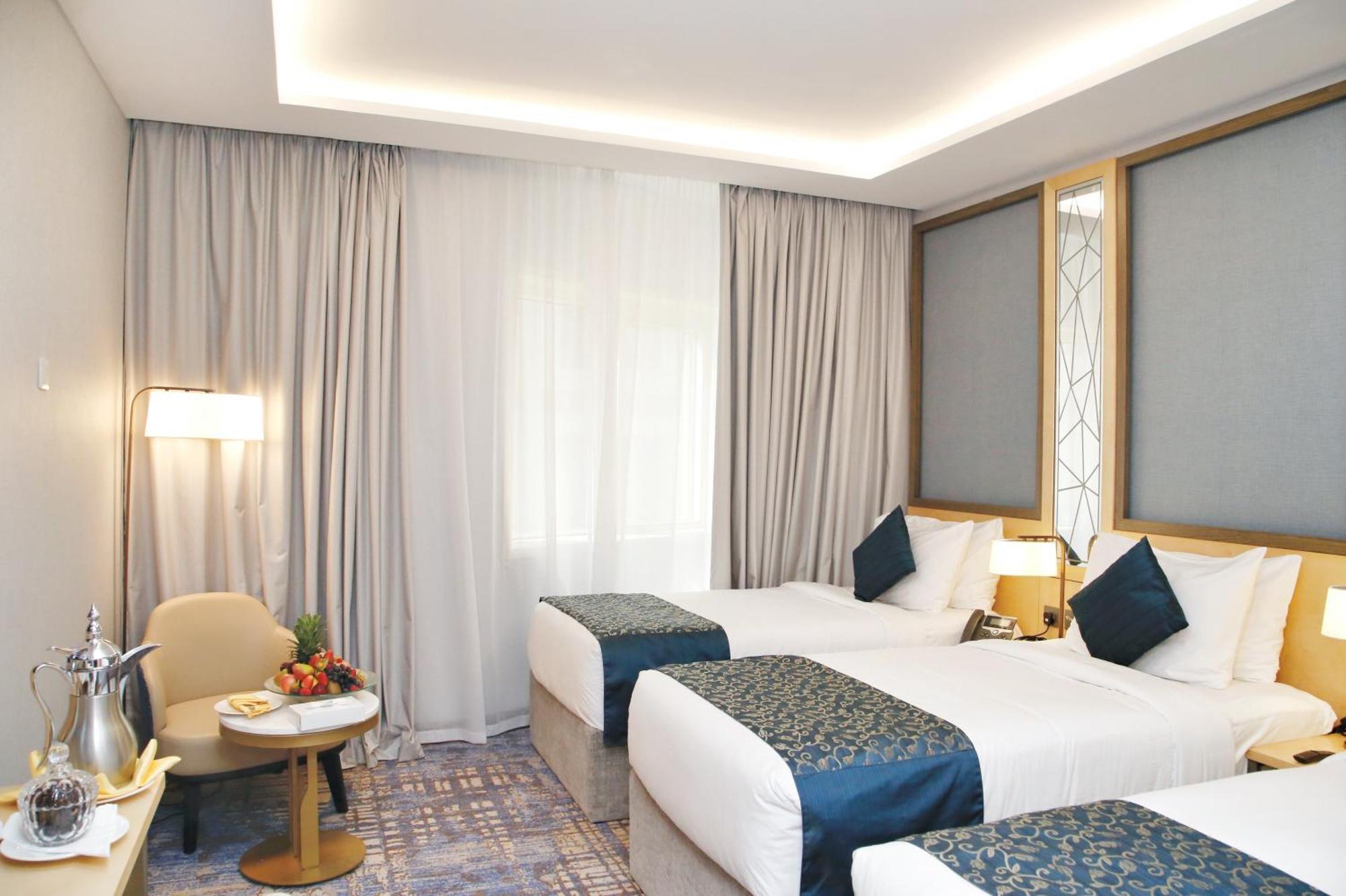 Maden Alrawda Hotel Medina Buitenkant foto Deluxe Room
